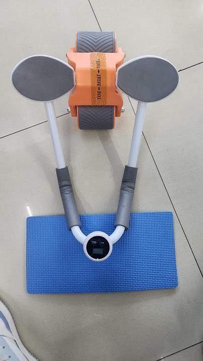 "Abdominal Workout Roller for Home Use"